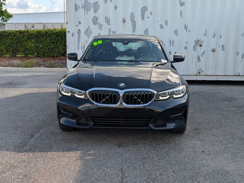 Used 2020 BMW 330i xDrive Sedan w/ Convenience Package AWD/4WD image 8