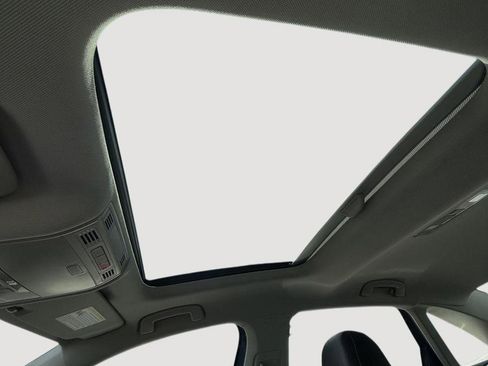 New 2025 Volkswagen Jetta SE image 12