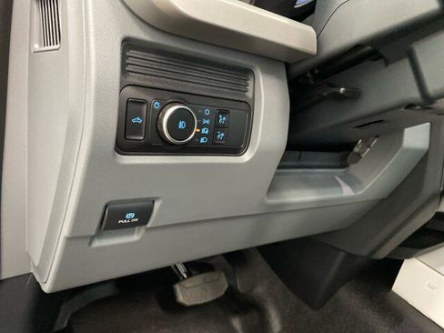 New 2025 Ford F350 XL w/ XL Chrome Package image 11
