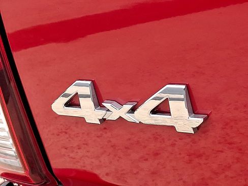 Used 2023 Toyota Tacoma SR AWD/4WD image 31