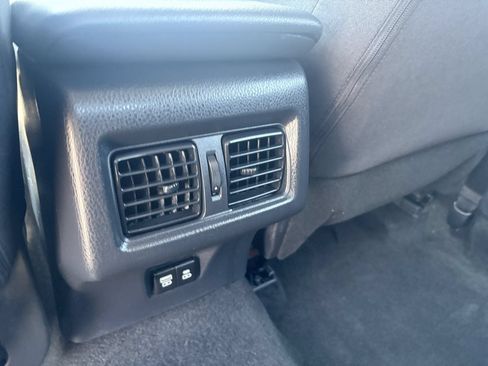 Used 2025 Toyota Camry LE FWD image 13