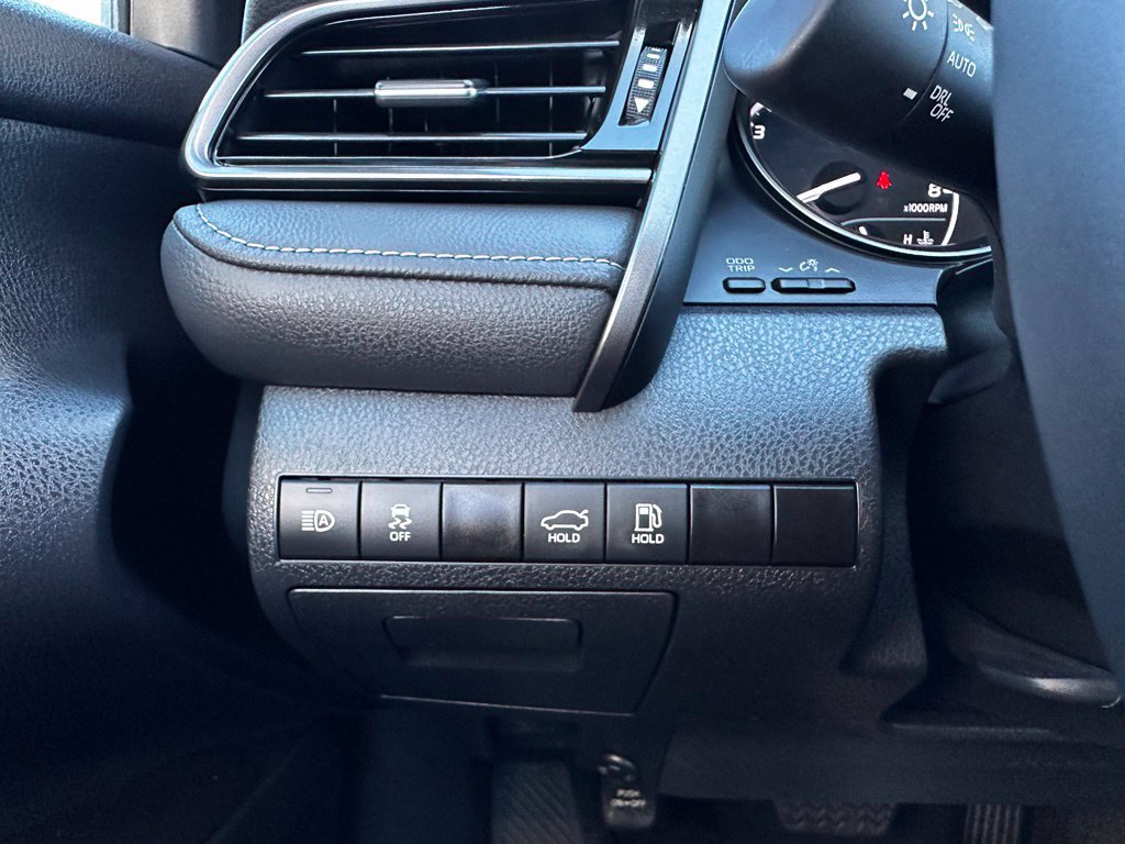 Used 2024 Toyota Camry SE FWD image 38