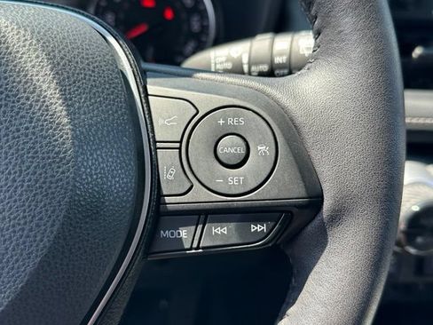 Used 2020 Toyota RAV4 XLE w/ XLE Grade Weather Package AWD/4WD image 42