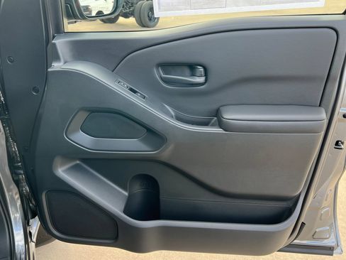 New 2026 Nissan Frontier SV image 22