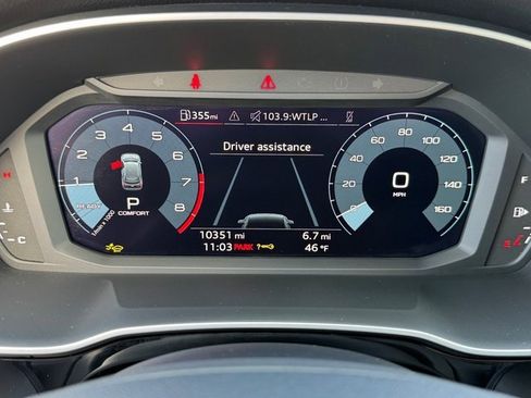 Certified 2025 Audi Q3 2.0T Premium Plus w/ Premium Plus Package image 34