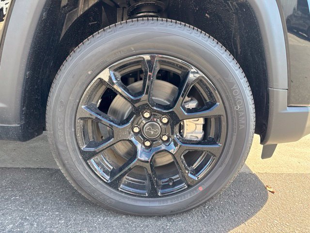 New 2026 Jeep Compass Latitude AWD/4WD image 26