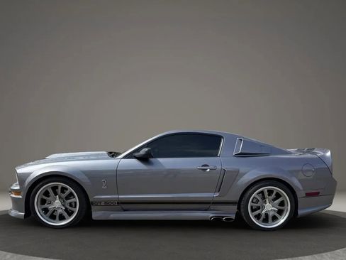 Used 2006 Ford Mustang GT Premium image 2