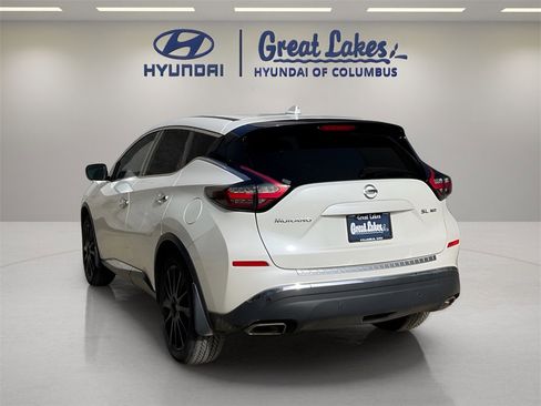 Used 2021 Nissan Murano SL w/ SL Moonroof Package image 3