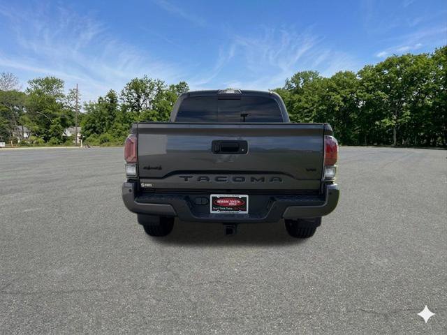 Used 2021 Toyota Tacoma Limited w/ Nightshade Package AWD/4WD image 7