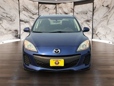 Used 2013 MAZDA MAZDA3 i Touring FWD image 2