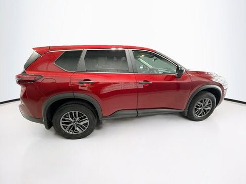 Certified 2025 Nissan Rogue S image 4