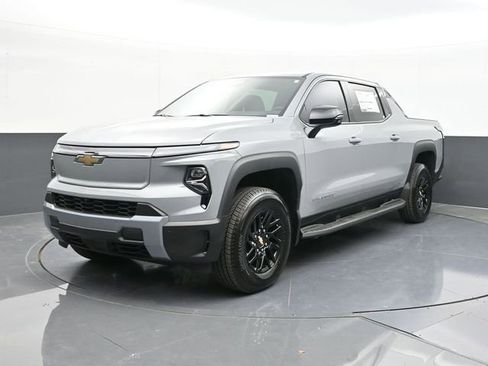 New 2025 Chevrolet Silverado EV LT AWD/4WD image 3