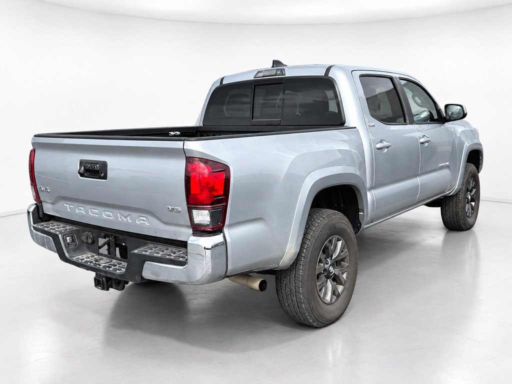Used 2023 Toyota Tacoma SR5 AWD/4WD image 7