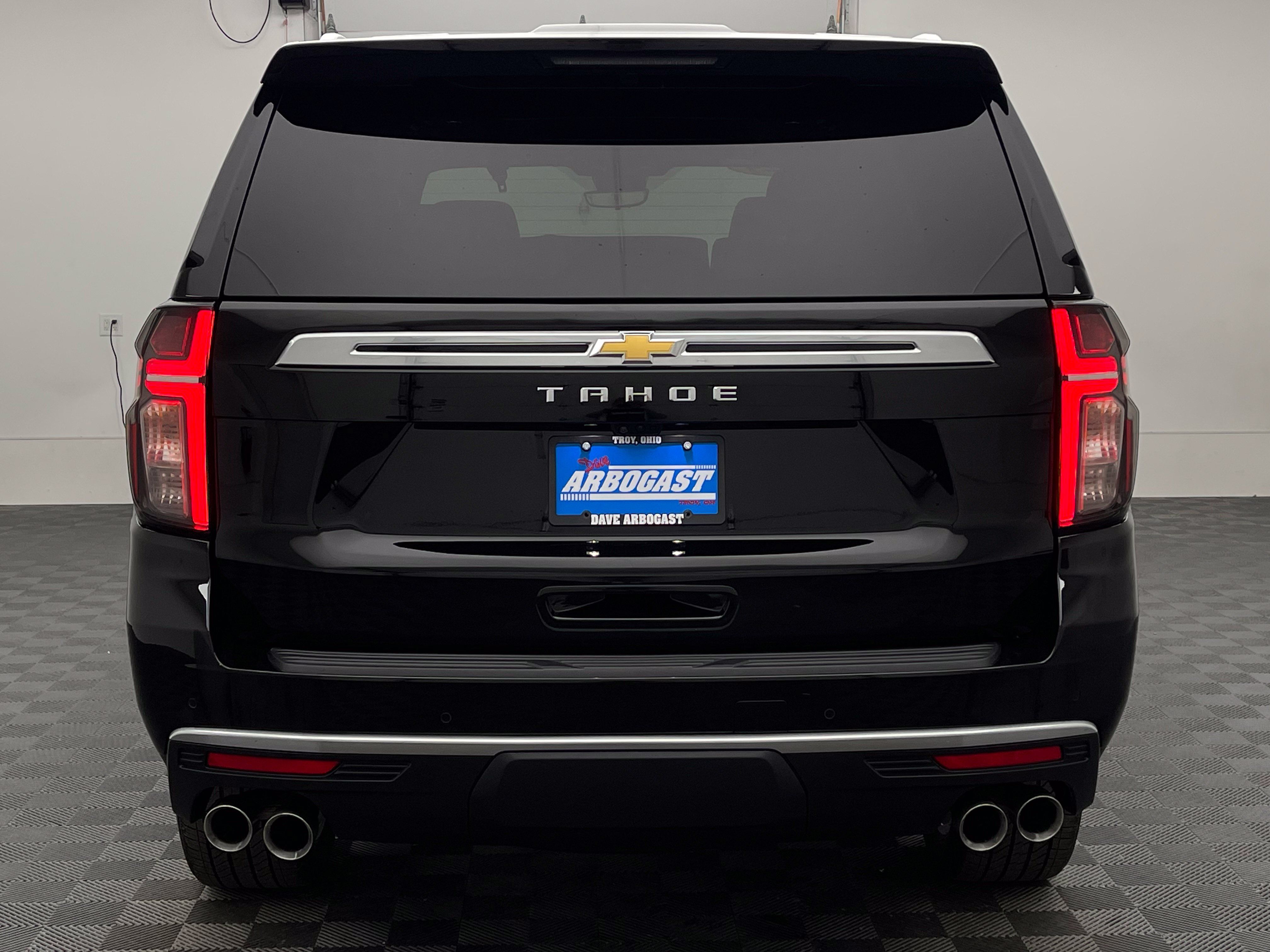Used 2024 Chevrolet Tahoe High Country AWD/4WD image 11