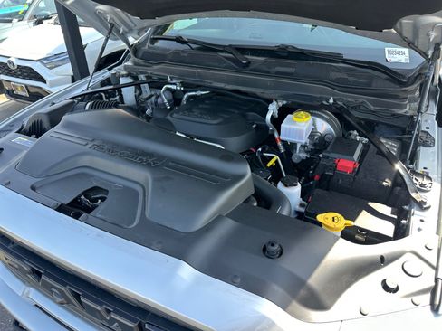 Used 2026 RAM 2500 Big Horn AWD/4WD image 18