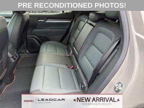 Used 2026 GMC Terrain AT4 w/ Convenience Package III AWD/4WD image 17