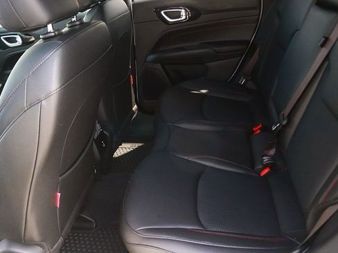 Used 2024 Jeep Compass Trailhawk w/ Trailhawk Convenience Group image 14