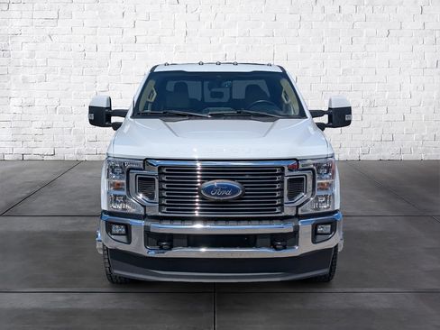 Used 2022 Ford F350 Lariat w/ Lariat Value Package AWD/4WD image 3
