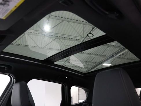 Used 2023 BMW X1 xDrive28i w/ Premium Package image 33