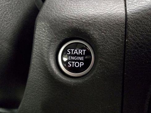 Used 2023 Nissan Frontier SV AWD/4WD image 24