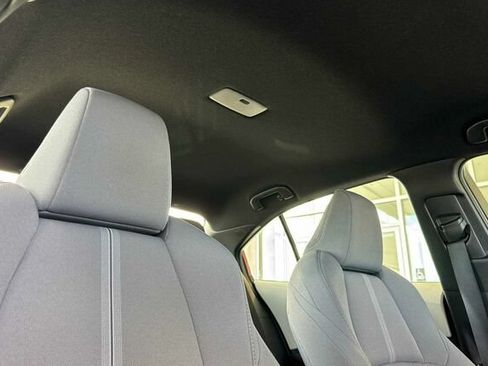 Used 2023 Toyota Corolla SE w/ Carpet Mat Package (TMS) FWD image 16