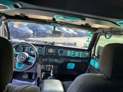 Used 2019 Jeep Wrangler Unlimited Sport S image 15