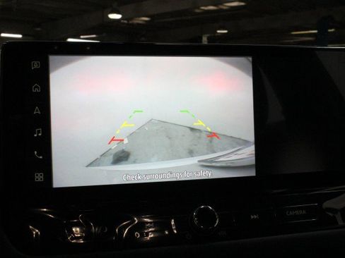 New 2026 Mitsubishi Outlander ES image 13