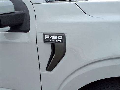 Used 2023 Ford F150 Lariat w/ Equipment Group 502A High image 11