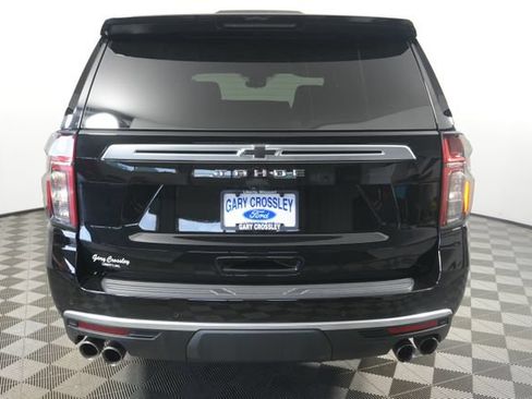 Used 2024 Chevrolet Tahoe High Country AWD/4WD image 4