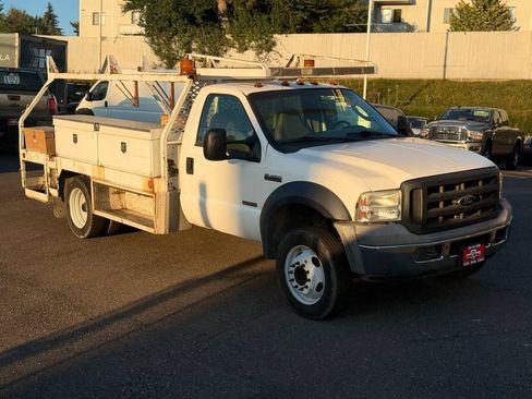 Used 2006 Ford F450 XL RWD image 3