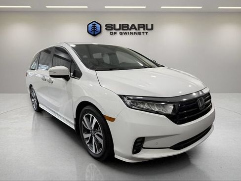 Used 2023 Honda Odyssey Touring image 7