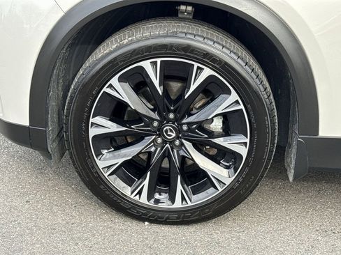 Used 2024 MAZDA CX-90 Plug-In Hybrid w/ Premium Plus image 12