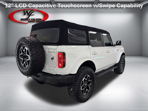Used 2023 Ford Bronco Outer Banks AWD/4WD image 6