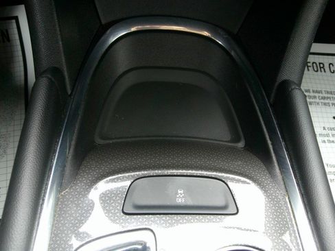 Used 2017 Chevrolet Malibu LT w/ Leather Package FWD image 85