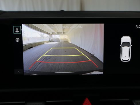 Used 2026 Kia Sportage EX image 16