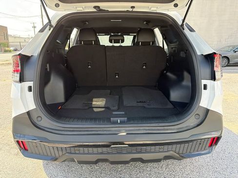 Used 2025 Kia Sportage X-Line AWD/4WD image 9