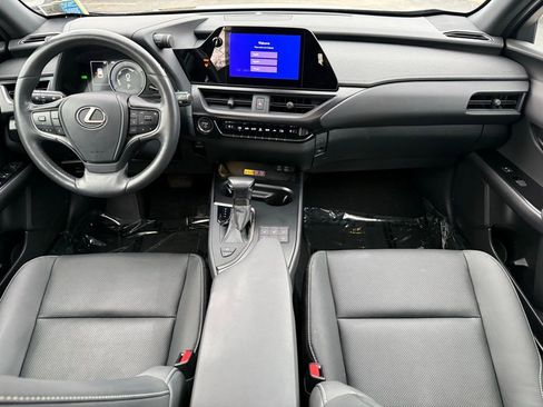 Used 2023 Lexus UX 250h AWD w/ Premium Package image 14