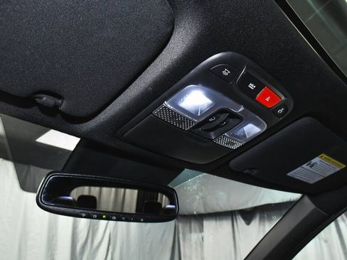 Used 2024 Kia Telluride SX image 9