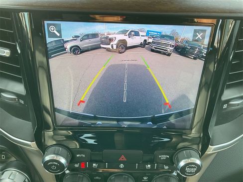 Used 2021 RAM 1500 Laramie image 19