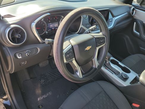 Used 2022 Chevrolet Blazer LT FWD image 11