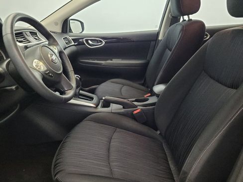 Used 2019 Nissan Sentra SV w/ Exterior Package image 17