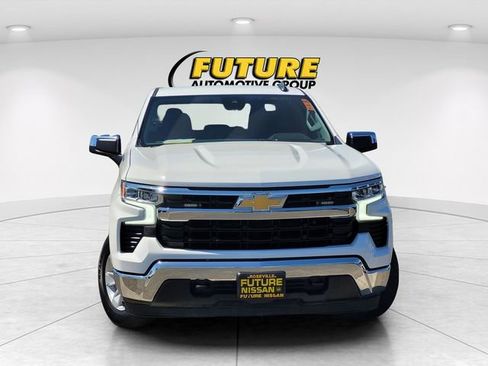 Used 2023 Chevrolet Silverado 1500 LT w/ Protection Package AWD/4WD image 2