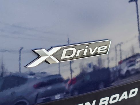 Used 2025 BMW X3 xDrive30i w/ Premium Package image 27