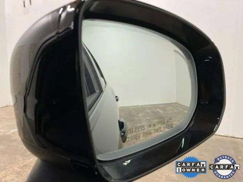 Used 2025 Volvo XC60 B5 Plus image 89