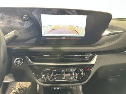 Used 2024 Buick Envista Sport Touring w/ Convenience I Package image 22