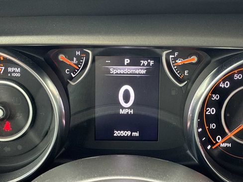 Used 2023 Jeep Wrangler Sport AWD/4WD image 10