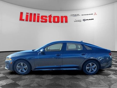 Used 2023 Kia K5 LXS image 6