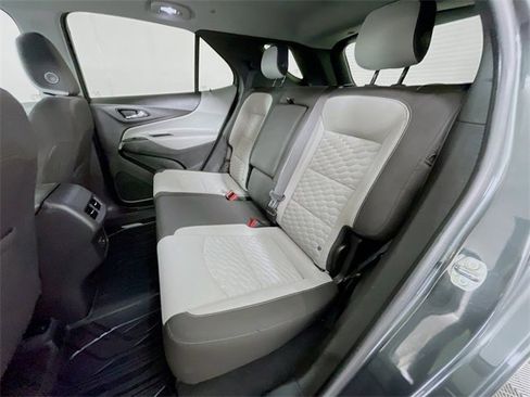 Used 2020 Chevrolet Equinox LT image 27
