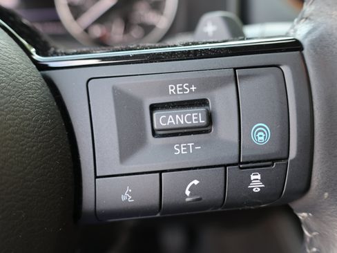 Used 2023 Nissan Rogue SL w/ SL Premium Package AWD/4WD image 27