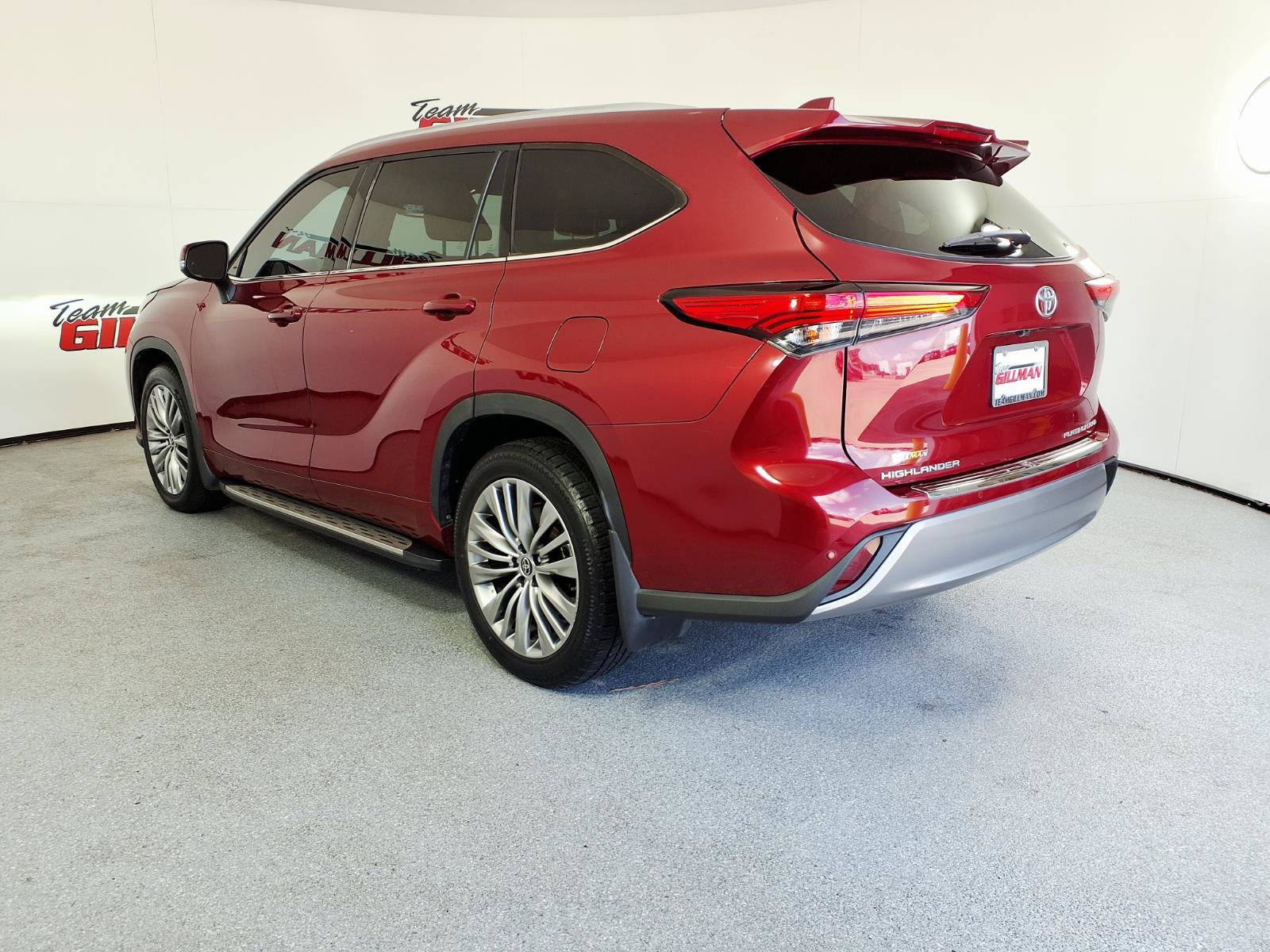 Used 2022 Toyota Highlander Platinum AWD/4WD image 5